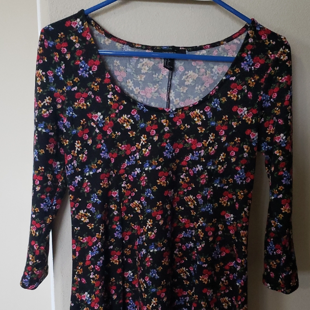 Forever 21 Black Floral Long Sleeve Dress